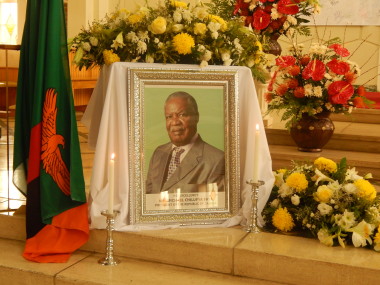 A MOMENT OF SILENCE FOR THE LATE PRESIDENT HIS EXCELLENCY MR. MICHAEL CHILUFYA SATA